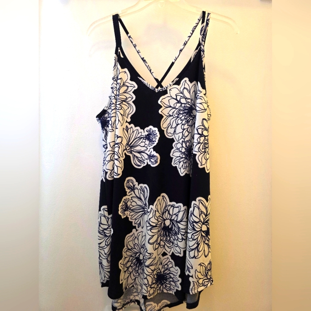 LuLaRoe Daniella Crossback Camisole